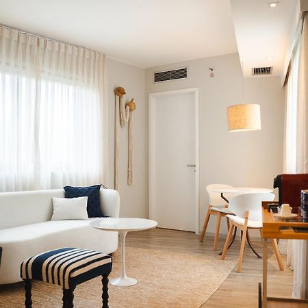 Radisson Rio De Janeiro Barra Hotel ภายนอก รูปภาพ A room at the hotel